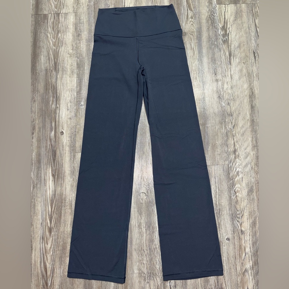 🌼3/$10 Old Navy Bootcut Active Leggings